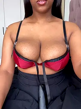 Sipsdoll online show from 4, 10, 2025