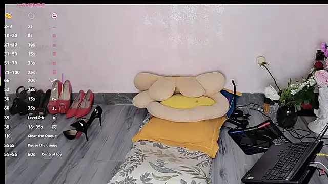 Solsken  online show from 26, 9, 2025