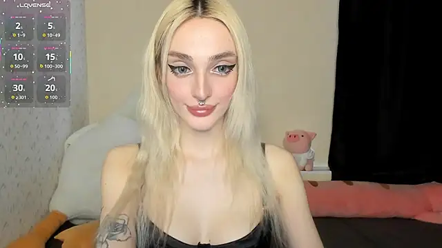 succubantra online show from 11, 3, 2026