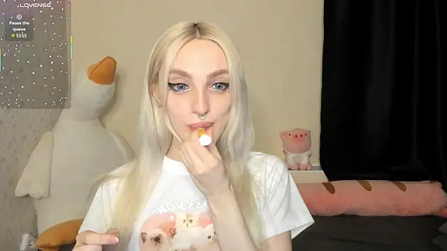 succubantra online show from 19, 2, 2026