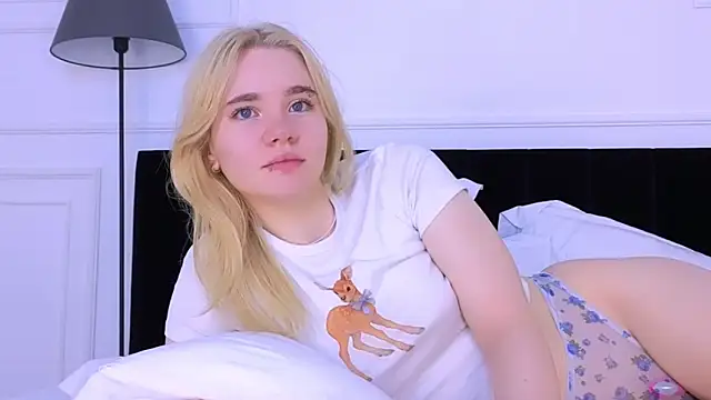 ANNABELLE LU online show from 30, 10, 2025