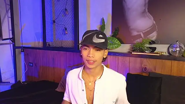 AlanCutee online show from 23, 4, 2026