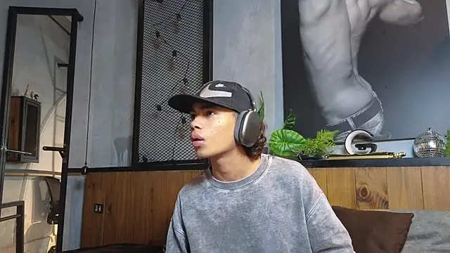 AlanCutee online show from 28, 4, 2026