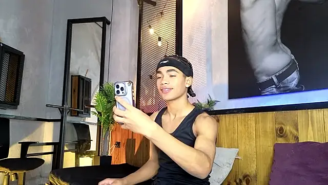 AlanCutee online show from 9, 3, 2026