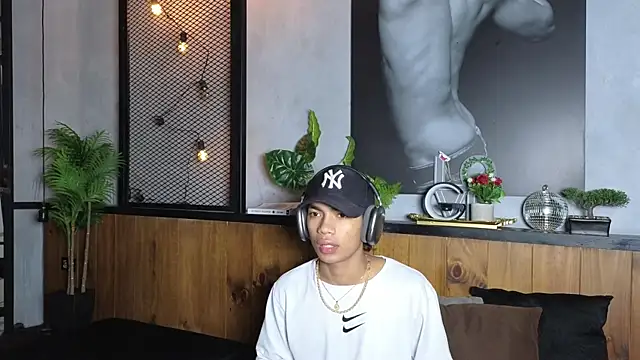 AlanCutee online show from 13, 5, 2026