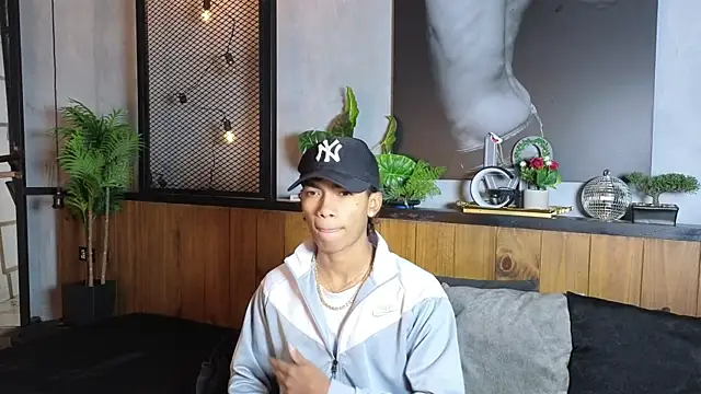 AlanCutee online show from 12, 5, 2026