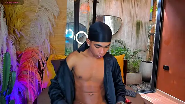 AlanCutee online show from 5, 1, 2026