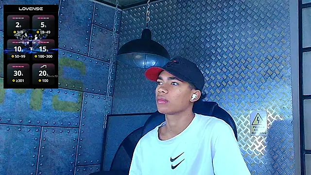 AlanCutee online show from 12, 10, 2025