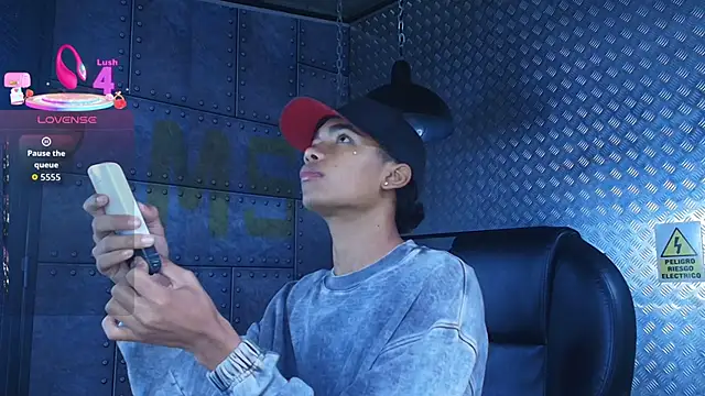 AlanCutee online show from 29, 10, 2025