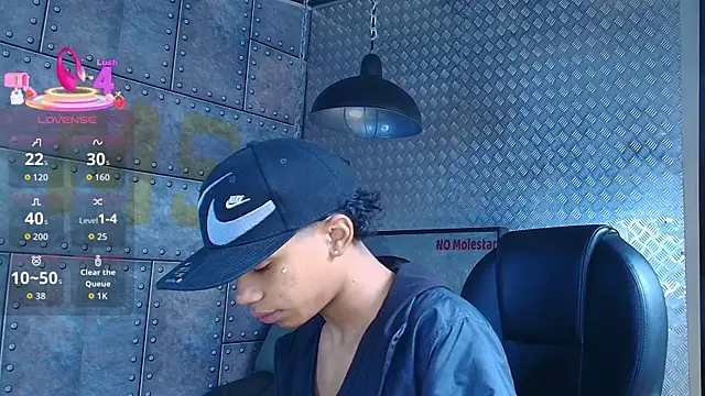 AlanCutee online show from 22, 10, 2025