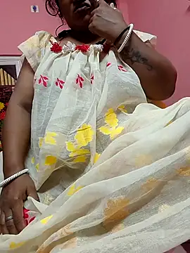 Cute-Swewty online show from 13, 7, 2026