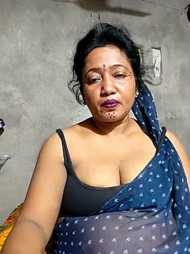 Cute-Swewty online show from 10, 9, 2025