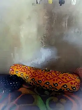 Cute-Swewty online show from 11, 9, 2025