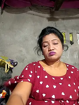 Cute-Swewty online show from 13, 9, 2025