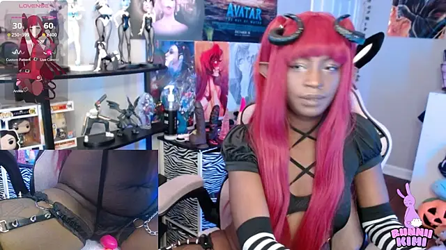 Snapshot of bunniikimi chatting on 10, 7, 2026 bunniikimi online show from 10, 7, 2026