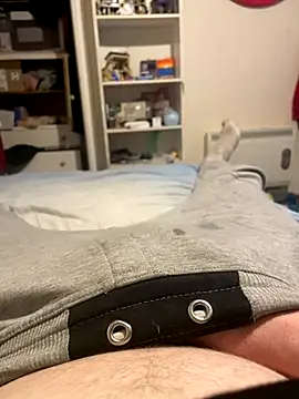 bigdicklad online show from 17, 12, 2025