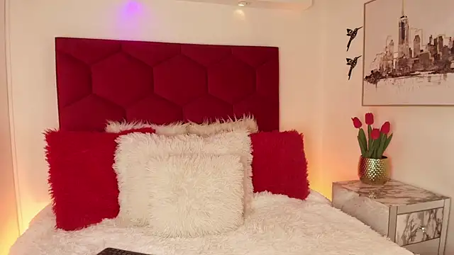 Alaia Snow online show from 7, 11, 2025