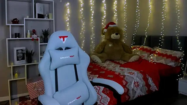 AnoraDark online show from 14, 12, 2025