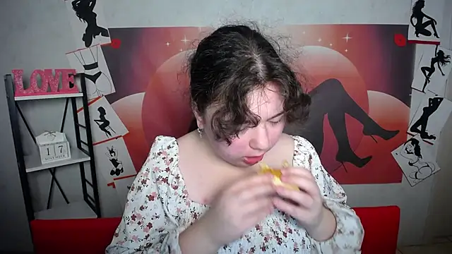 NeonilaLisova online show from 17, 11, 2025