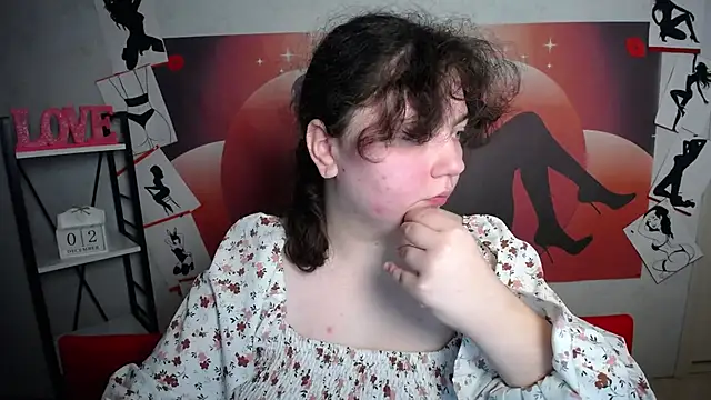 Snapshot of NeonilaLisova chatting on 2, 12, 2025 NeonilaLisova online show from 2, 12, 2025