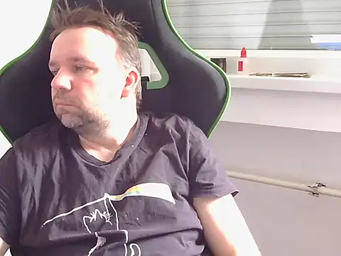 kristianss08 online show from 14, 4, 2026