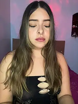 Snapshot of Nahomy_cm chatting on 29, 6, 2026 Nahomy cm online show from 29, 6, 2026