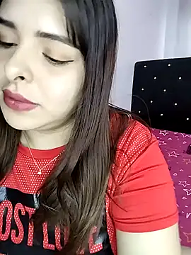 Nahomy cm online show from 14, 9, 2025