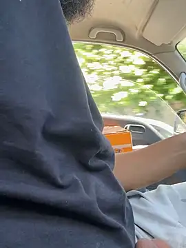 Smallboybigworld online show from 12, 2, 2026