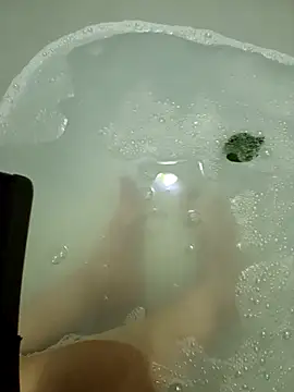 Anayssa  online show from 14, 2, 2026