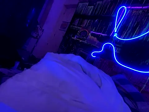 3615-ULLA online show from 26, 10, 2025