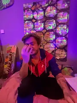 3615-ULLA online show from 18, 12, 2025