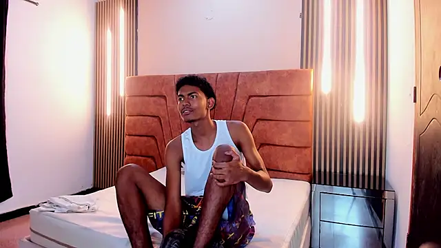 FYKMOR 1 online show from 8, 10, 2025