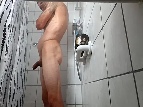 kompiee online show from 2, 10, 2025