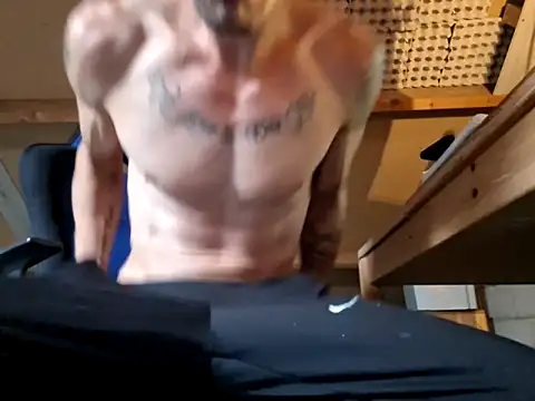 kompiee online show from 6, 10, 2025