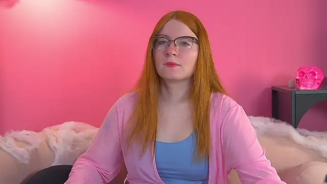 Snapshot of AliceAllisons chatting on 1, 11, 2025 AliceAllisons online show from 1, 11, 2025