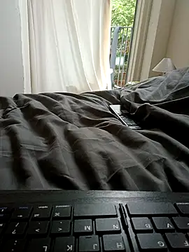 handsome8inchh online show from 14, 9, 2025