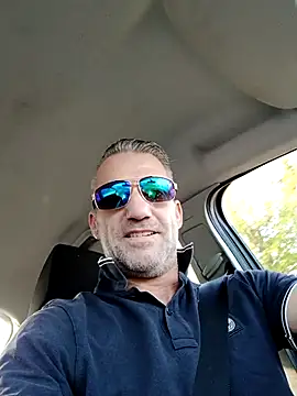 handsome8inchh online show from 8, 9, 2025