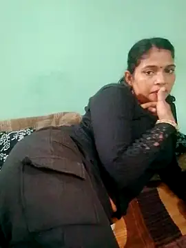 Snapshot of Chandrakanta-Devi chatting on 30, 10, 2025 Chandrakanta-Devi online show from 30, 10, 2025