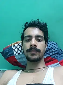 Snapshot of Crazycouple_01 chatting on 12, 3, 2026 Crazycouple 01 online show from 12, 3, 2026