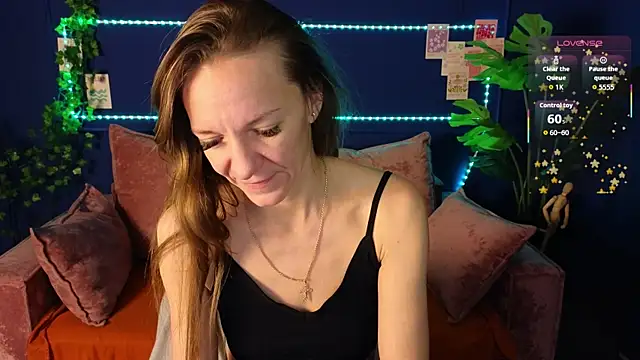 Jesica mooon online show from 15, 1, 2026