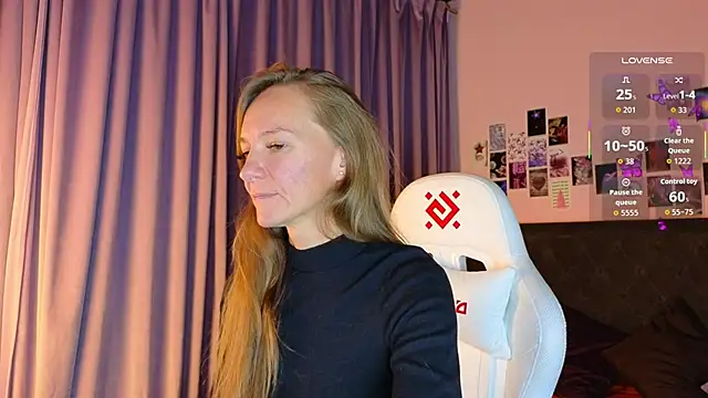 Jesica mooon online show from 26, 9, 2025