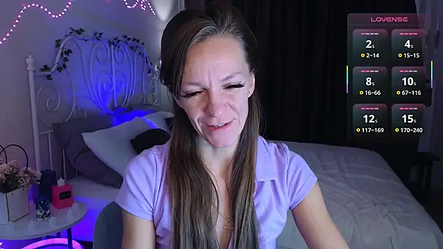 Jesica mooon online show from 14, 11, 2025