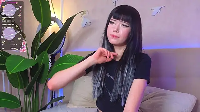 PhyllisSanchez online show from 26, 11, 2025