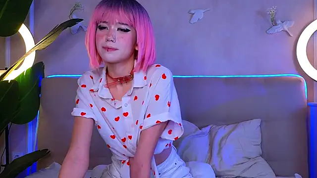 PhyllisSanchez online show from 8, 11, 2025