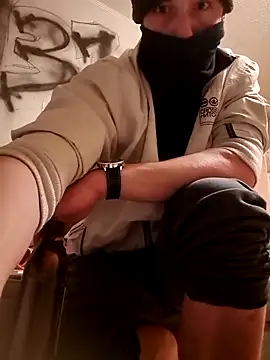 Kaosmikey online show from 8, 2, 2026