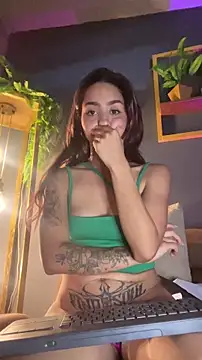 RACHELRUIZ online show from 3, 12, 2025