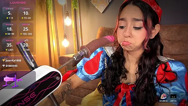 RACHELRUIZ online show from 31, 10, 2025