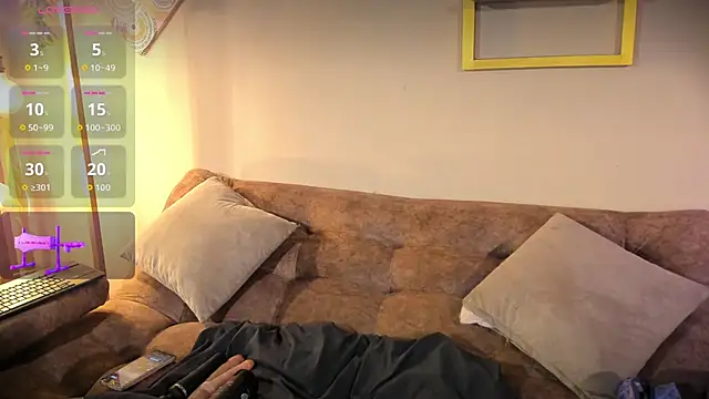 RACHELRUIZ online show from 22, 9, 2025