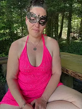 Nadja Noir online show from 24, 5, 2026
