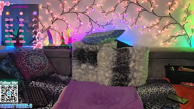 Nadja Noir online show from 6, 4, 2026